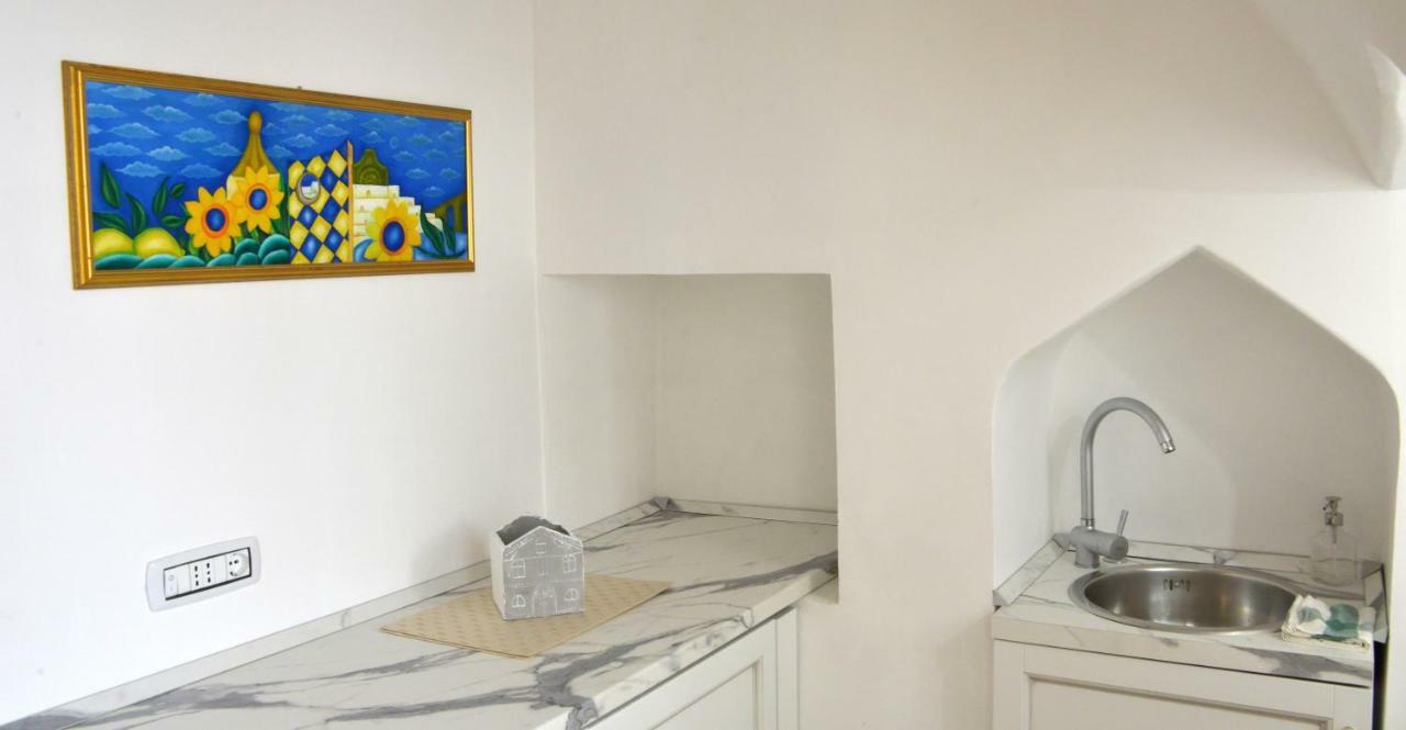 Casa Baldassarre ออสตูนี ภายนอก รูปภาพ