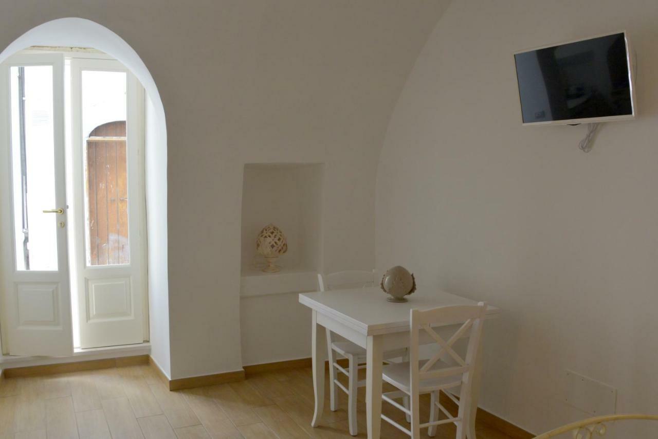 Casa Baldassarre ออสตูนี ภายนอก รูปภาพ